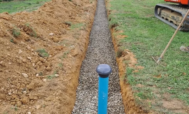 Pose de la ventilation du drain.