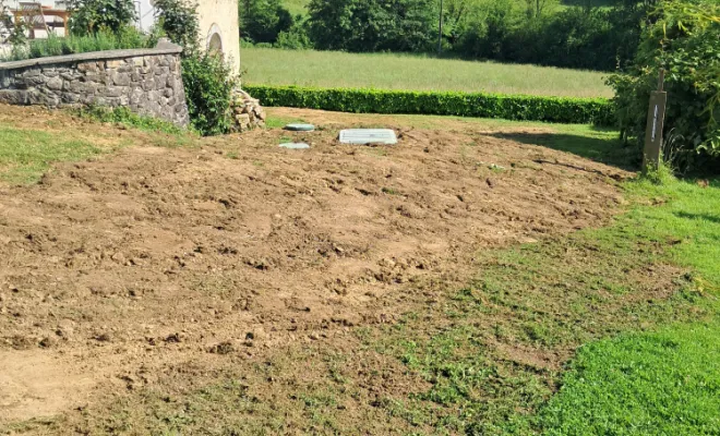 Remise en état du terrain.